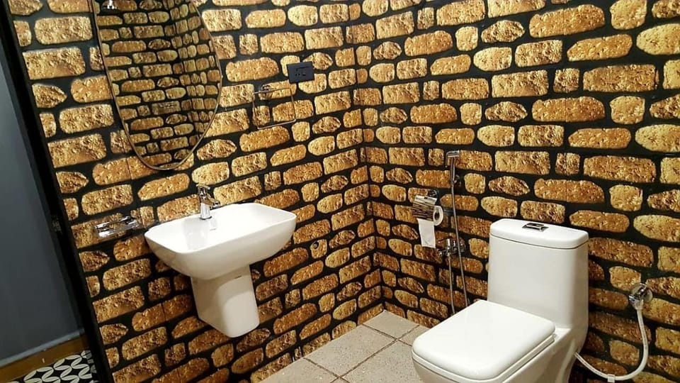 Toilet, Bathroom