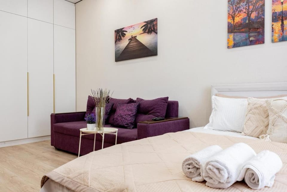 Изет фиолетовая Apartment in Kazakhstan