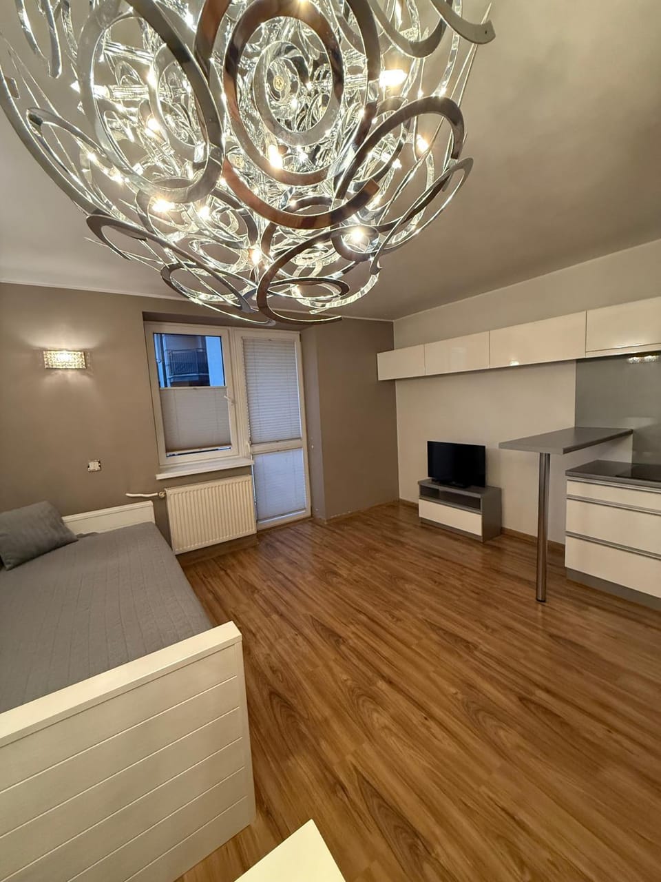 TV and multimedia, Kitchen or kitchenette, Living room