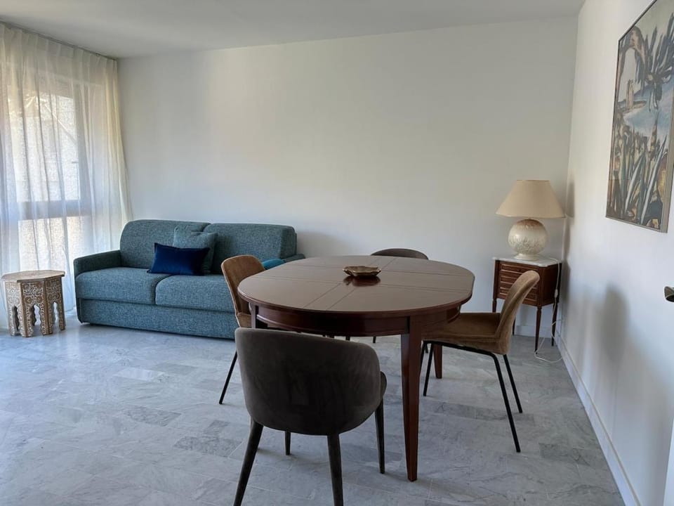 La calade Apartment in Saint-Raphael