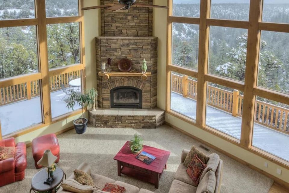 View (from property/room), Living room, Family, fireplace