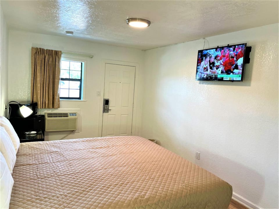 TV and multimedia, Bedroom