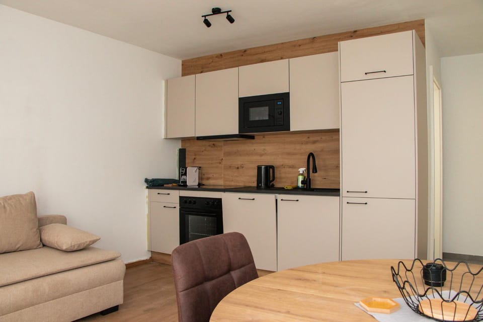 Kitchen or kitchenette, Living room, Dining area, dishwasher, oven