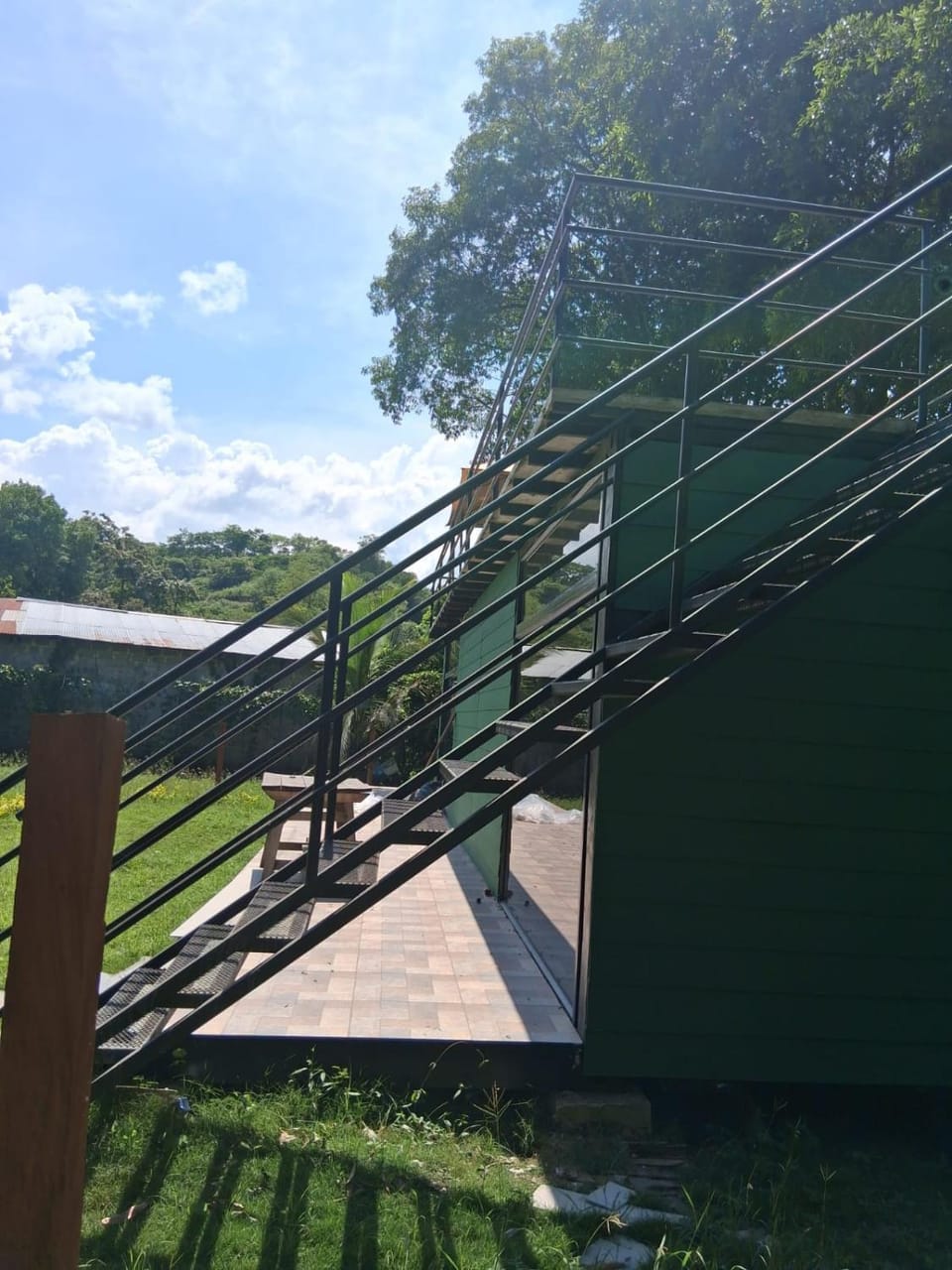 Day, Garden view