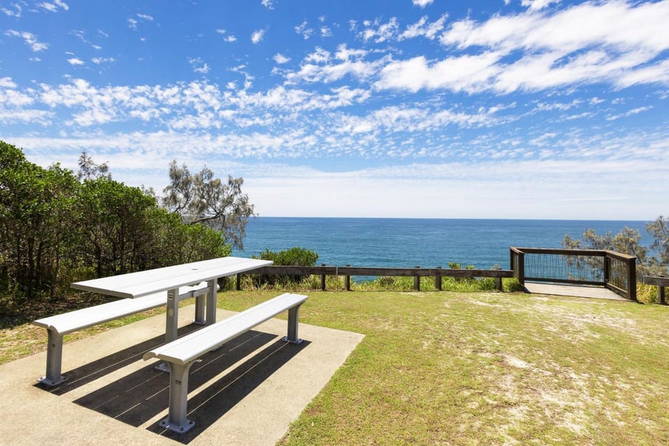 Hidden Gem on Jubilee - Where the Ocean Whispers Apartment in Coolum Beach