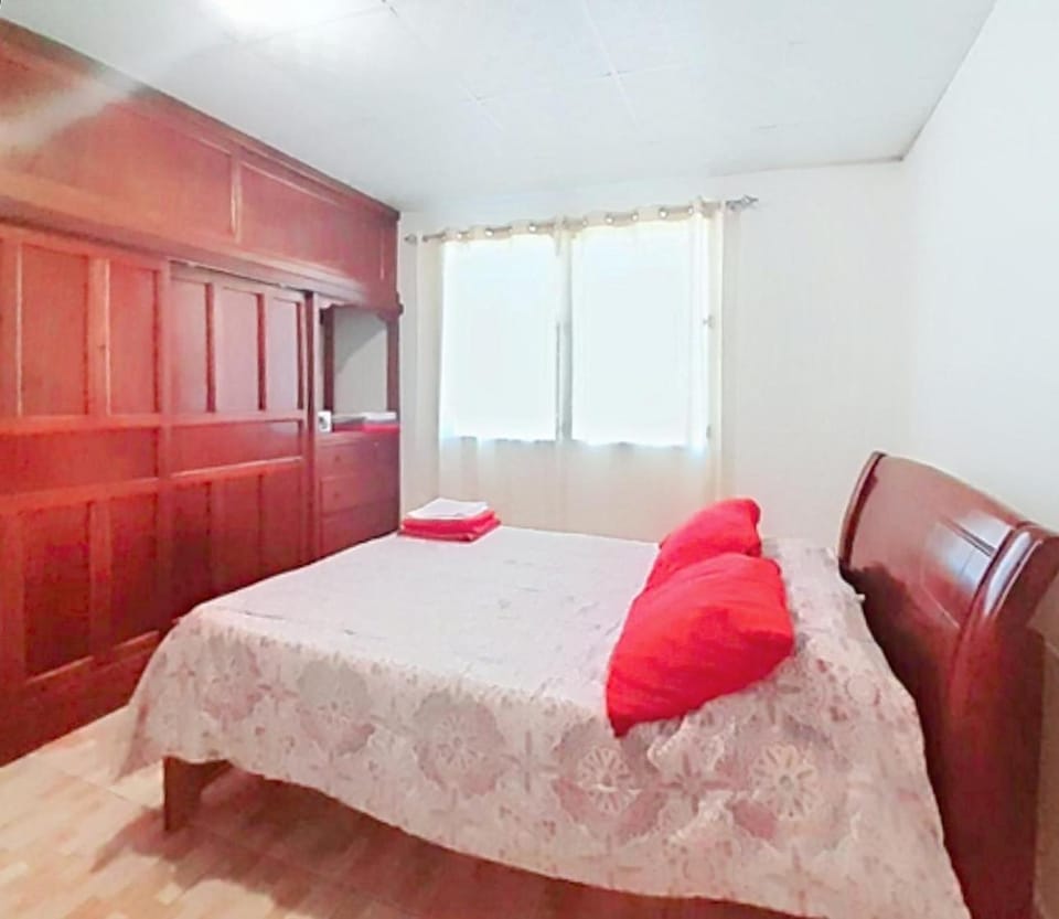 Bed, Bedroom, wardrobe
