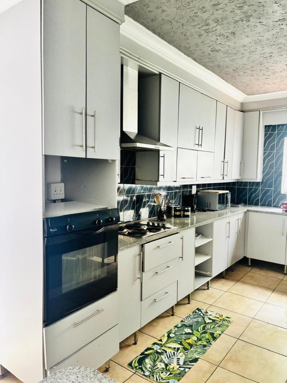 BTV Villa Villa in South Africa
