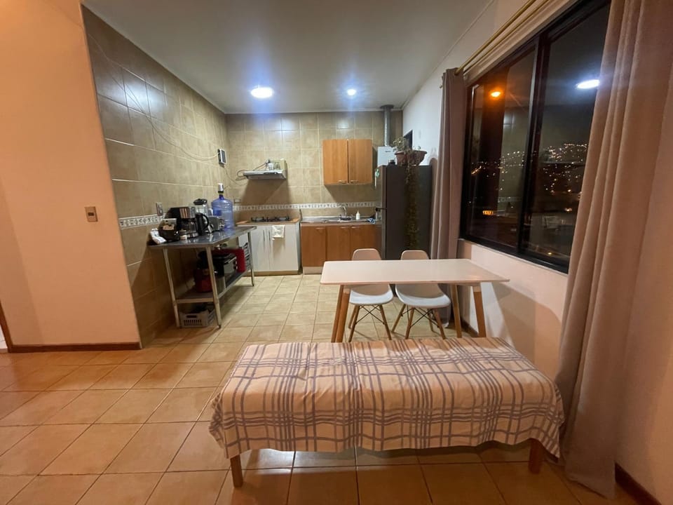 Habitación donde Max Vacation rental in Valparaiso