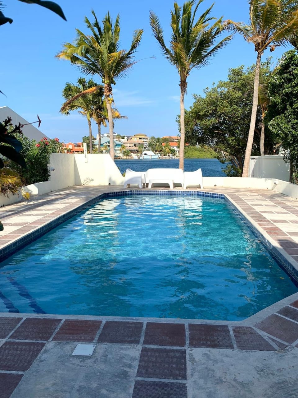 Aqualife Best view apartment House in Willemstad