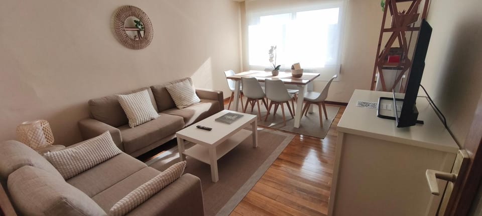 Piso muy luminoso y céntrico 1D Apartment in Santiago de Compostela