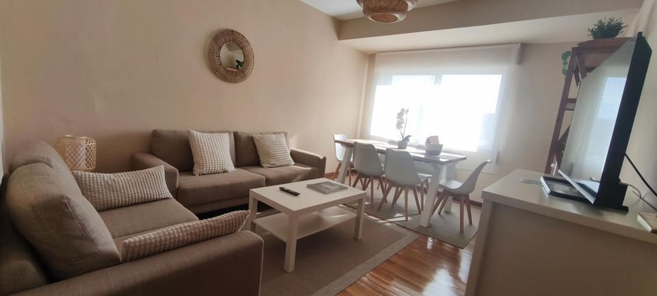 Piso muy luminoso y céntrico 1D Apartment in Santiago de Compostela