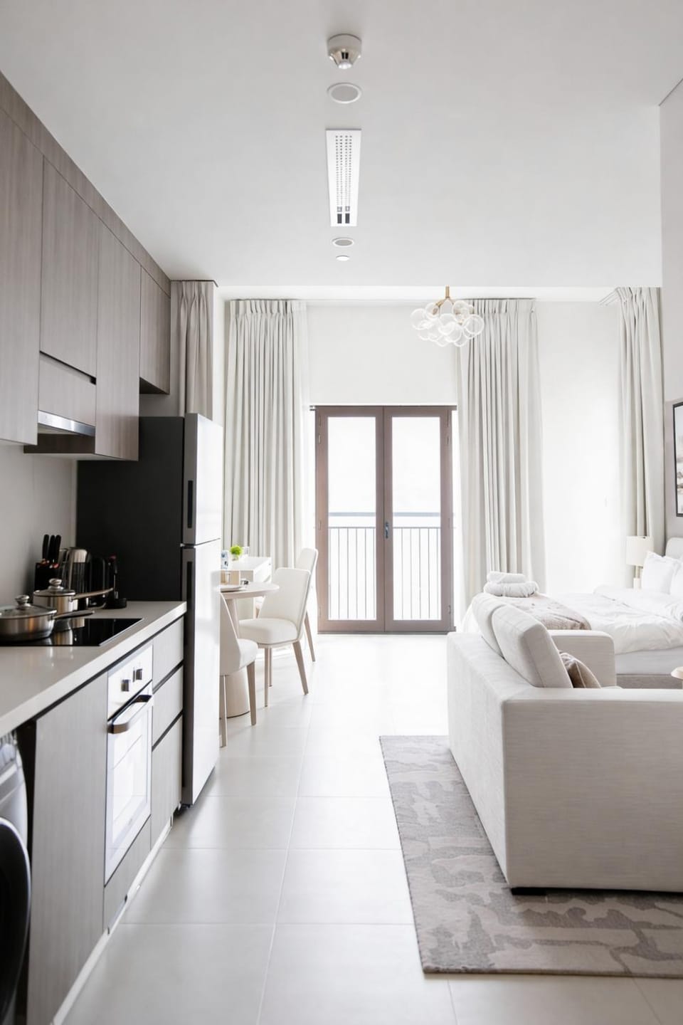 Golfside studio on Yas Island near F1 and Airport Apartment in Abu Dhabi