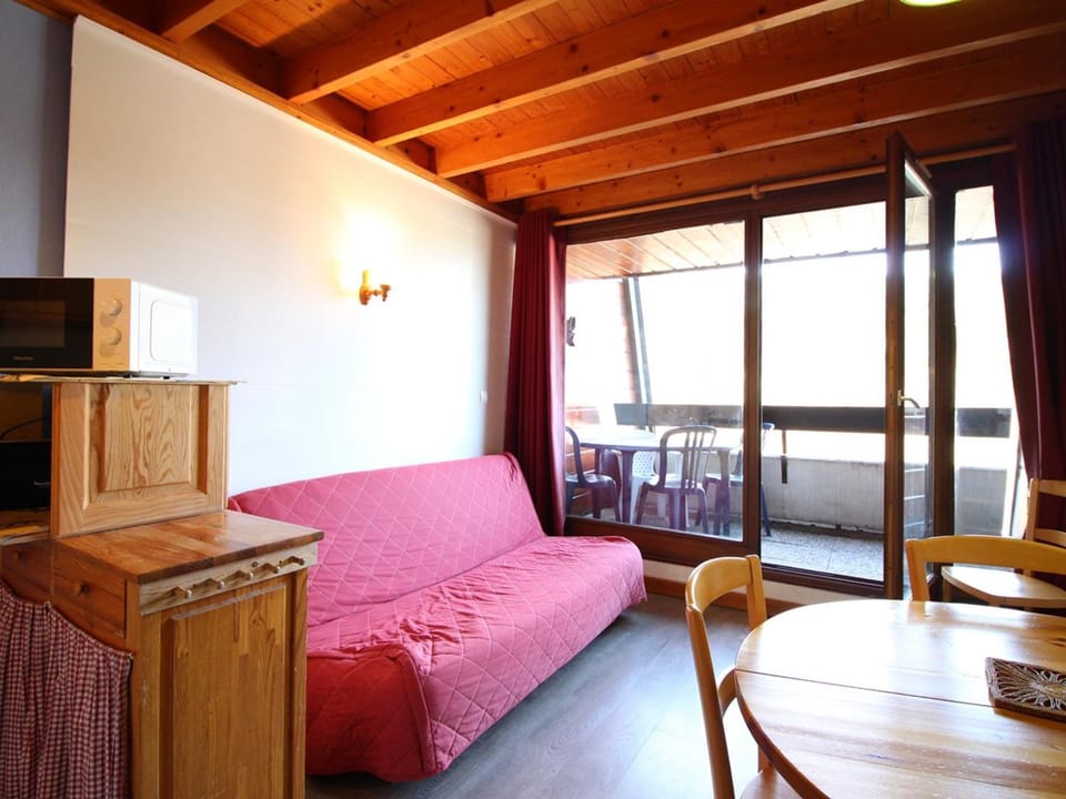 Duplex F2 au Mont-Dore avec Garage Privé - FR-1-415-167 Apartment in Auvergne-Rhône-Alpes