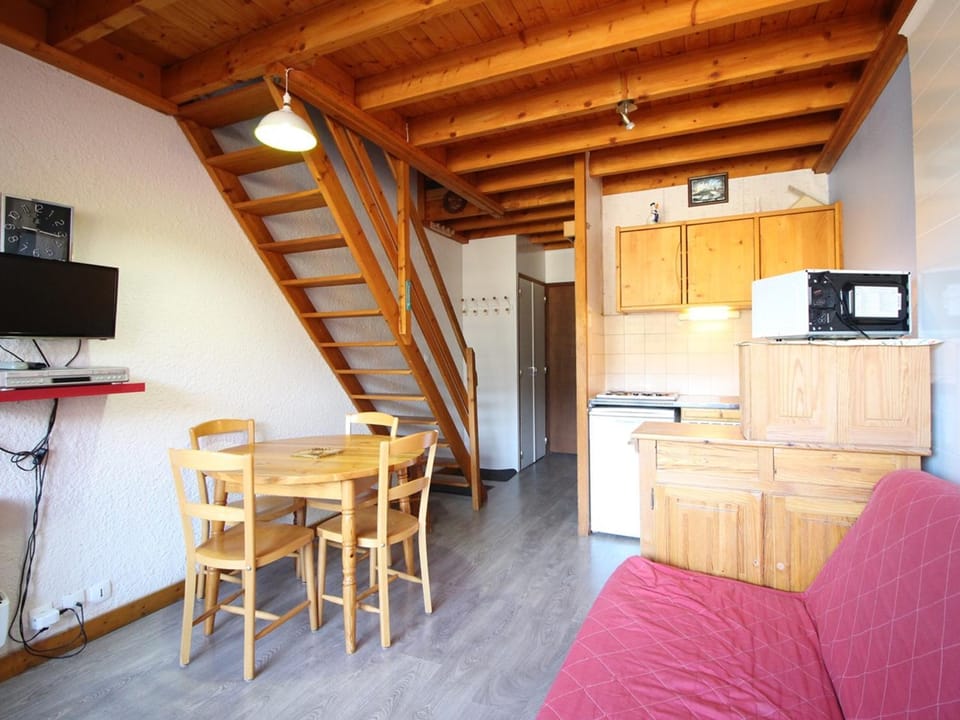 Duplex F2 au Mont-Dore avec Garage Privé - FR-1-415-167 Apartment in Auvergne-Rhône-Alpes