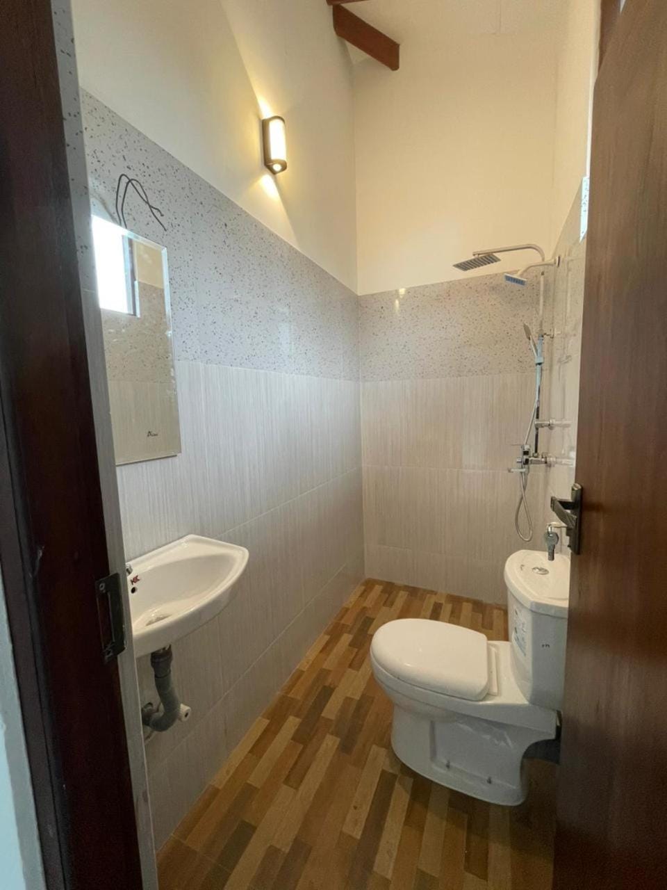 SN Villa Apartment in Negombo