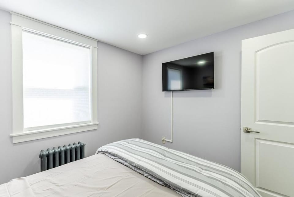 TV and multimedia, Bedroom