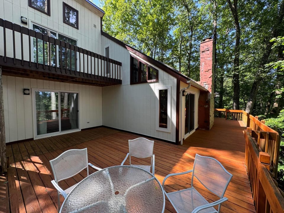 Mountain View Cottage House in Middle Smithfield