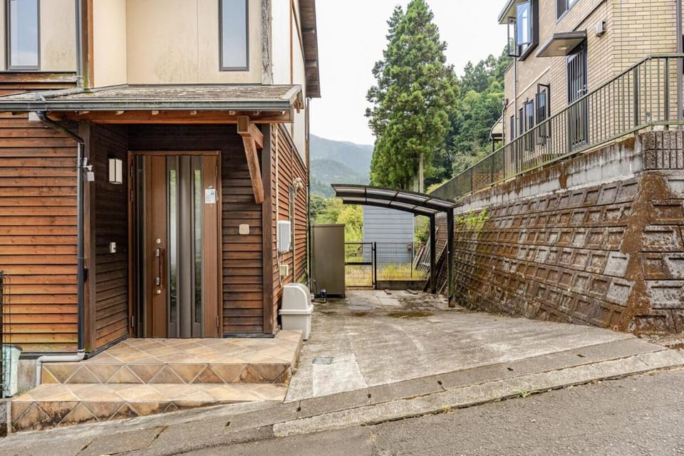 Hrk富士宮内房 Apartment in Shizuoka Prefecture