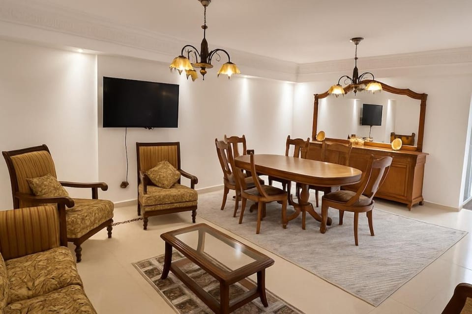 Luxury Furnished Apartment - Prime Nasr City Spot Apartment in Cairo Governorate