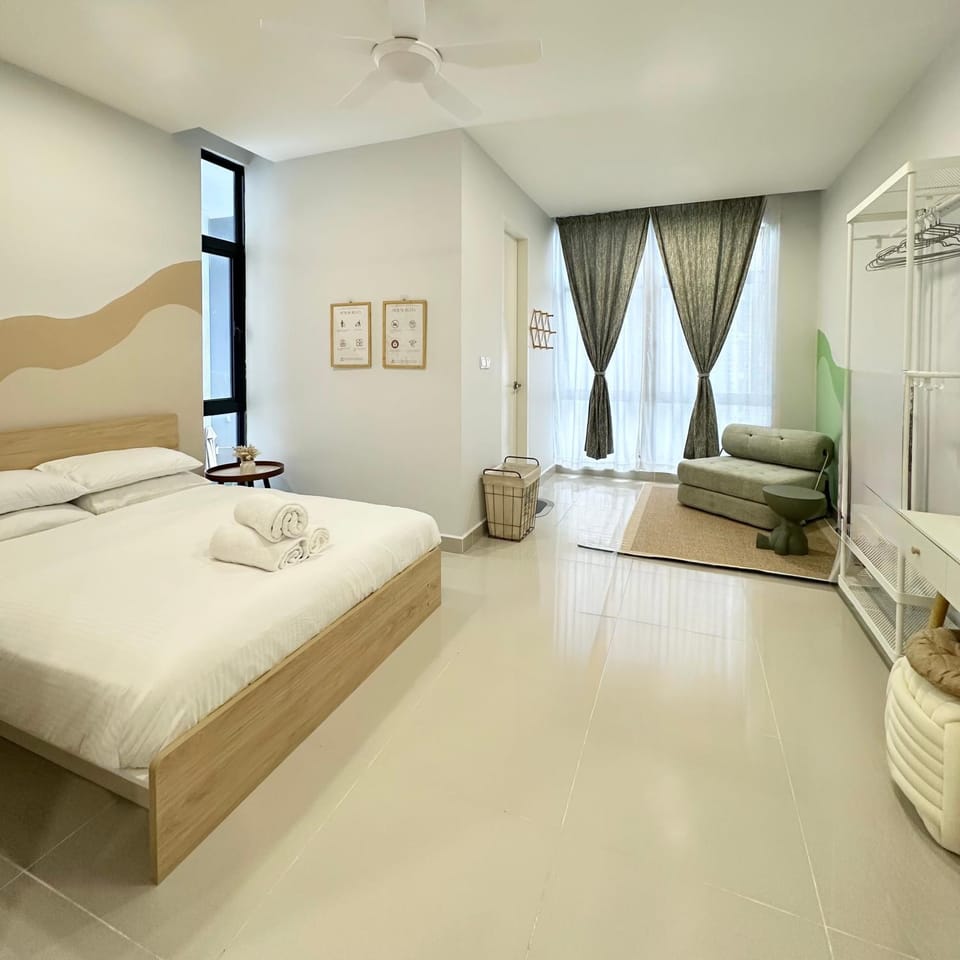 Bed, Photo of the whole room, Bedroom