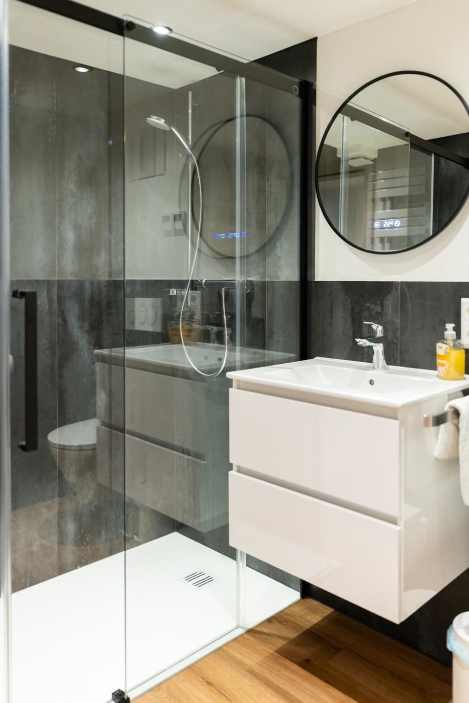 Shower, Bathroom
