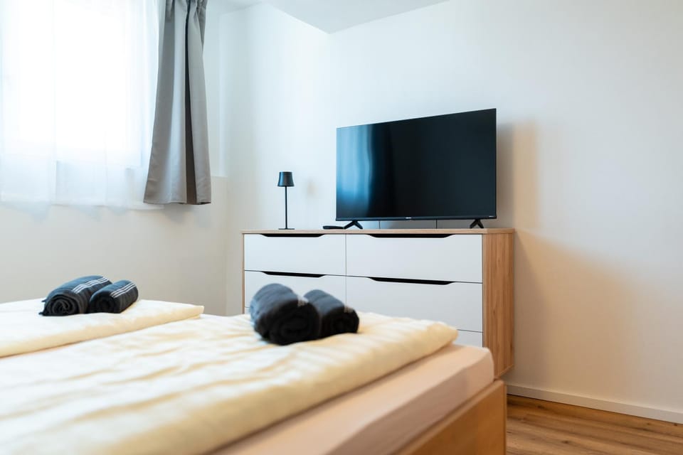 TV and multimedia, Bedroom
