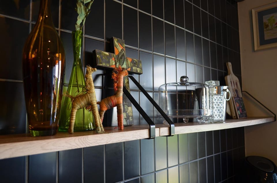 Coffee/tea facilities, Kitchen or kitchenette