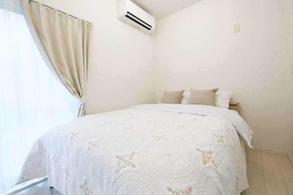 王子神谷平屋 Apartment in Saitama Prefecture