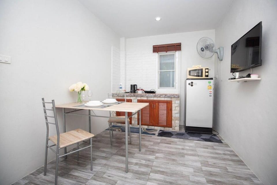 TV and multimedia, Kitchen or kitchenette