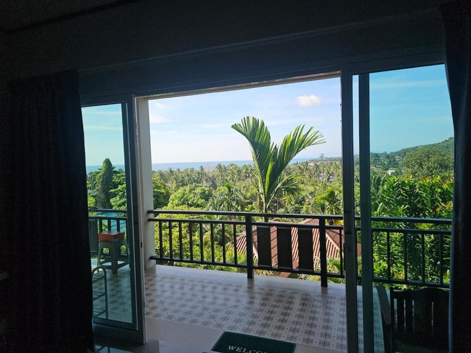 Seaview Studio Jungle Apartment in Ko Samui