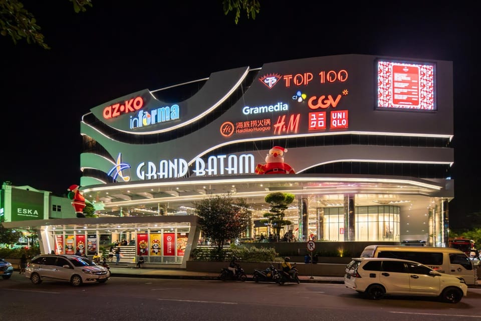 Restaurant/places to eat, Shopping Area