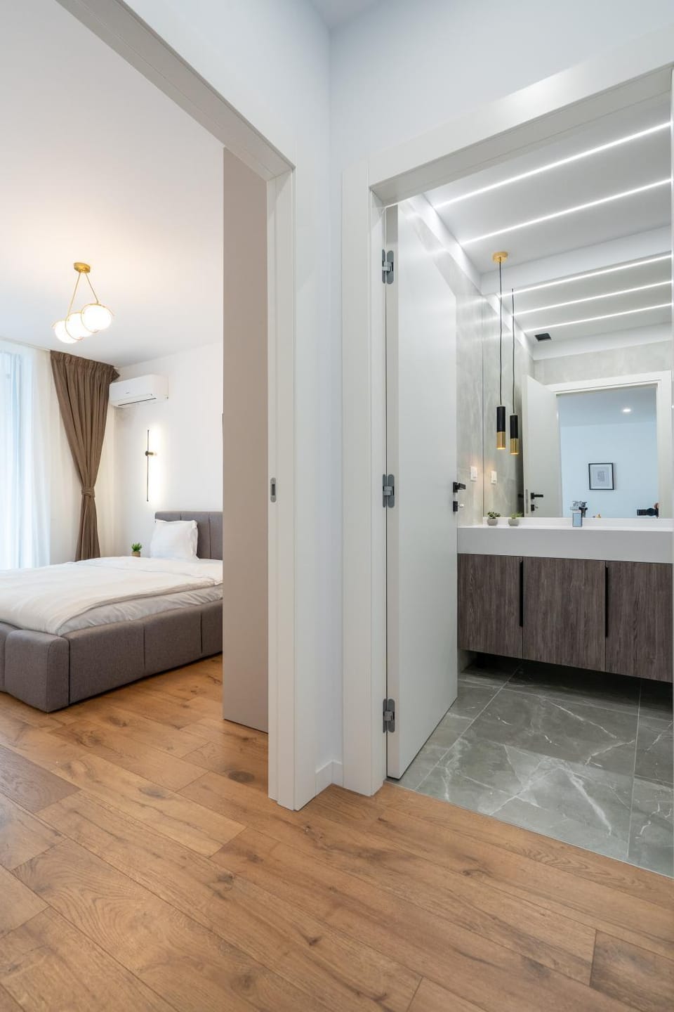 Bed, Photo of the whole room, Bedroom, wardrobe