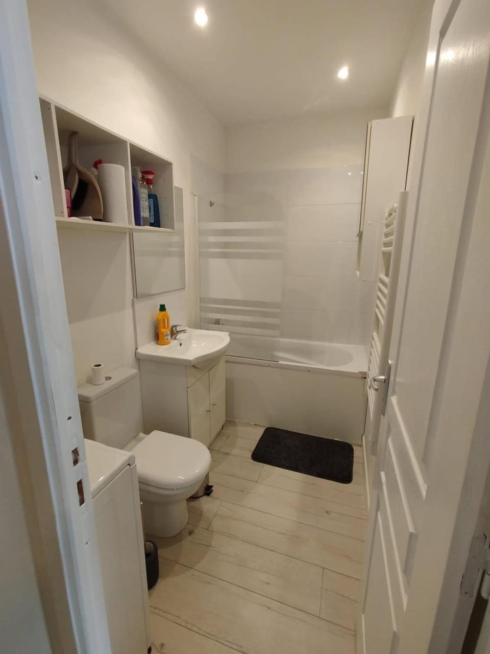 Toilet, Bathroom, Bath