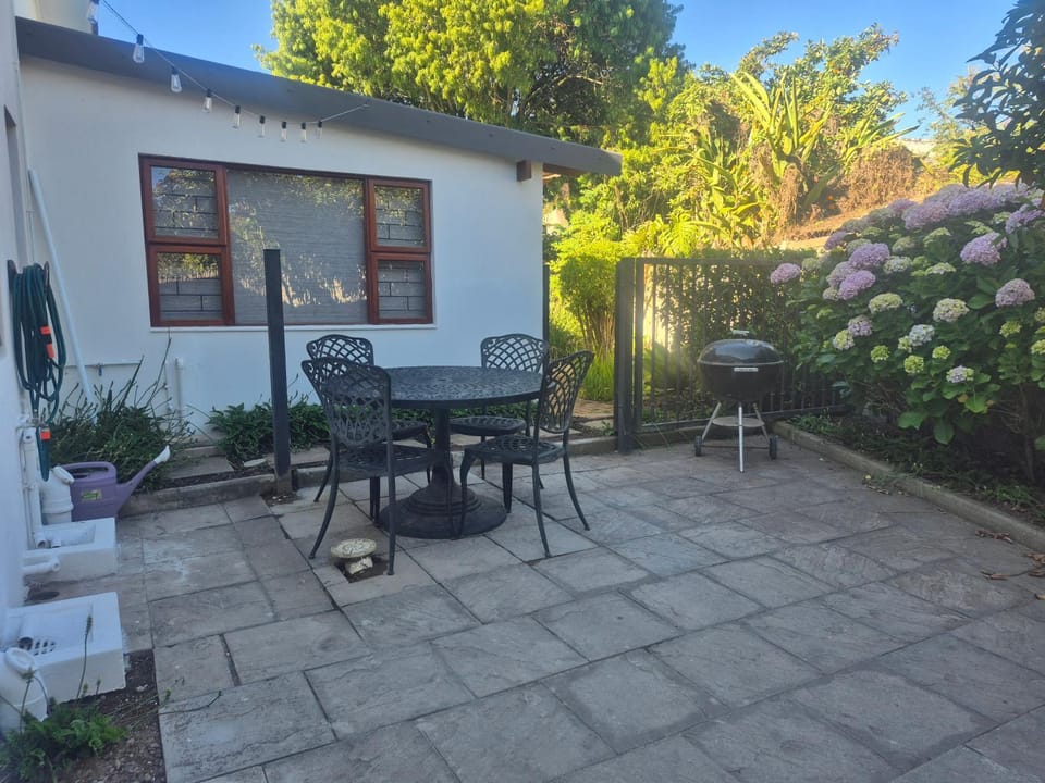 Garden, Inner courtyard view
