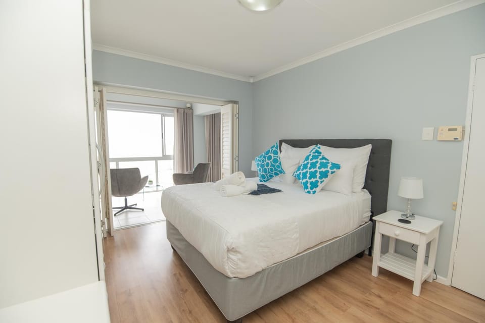 Summerseas Views Apartment in Port Elizabeth