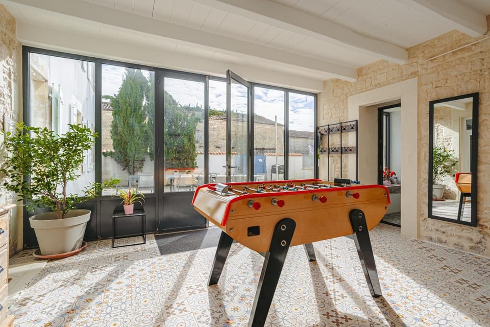 Property building, Living room