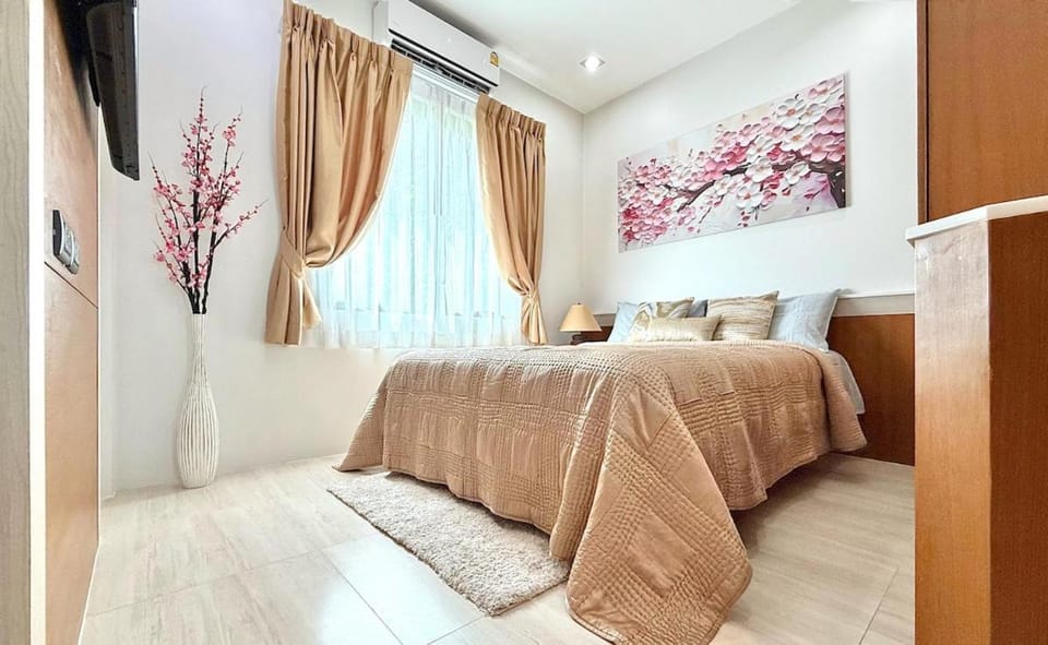 Stylish Family Townhouse 3 Bdr House in Chalong