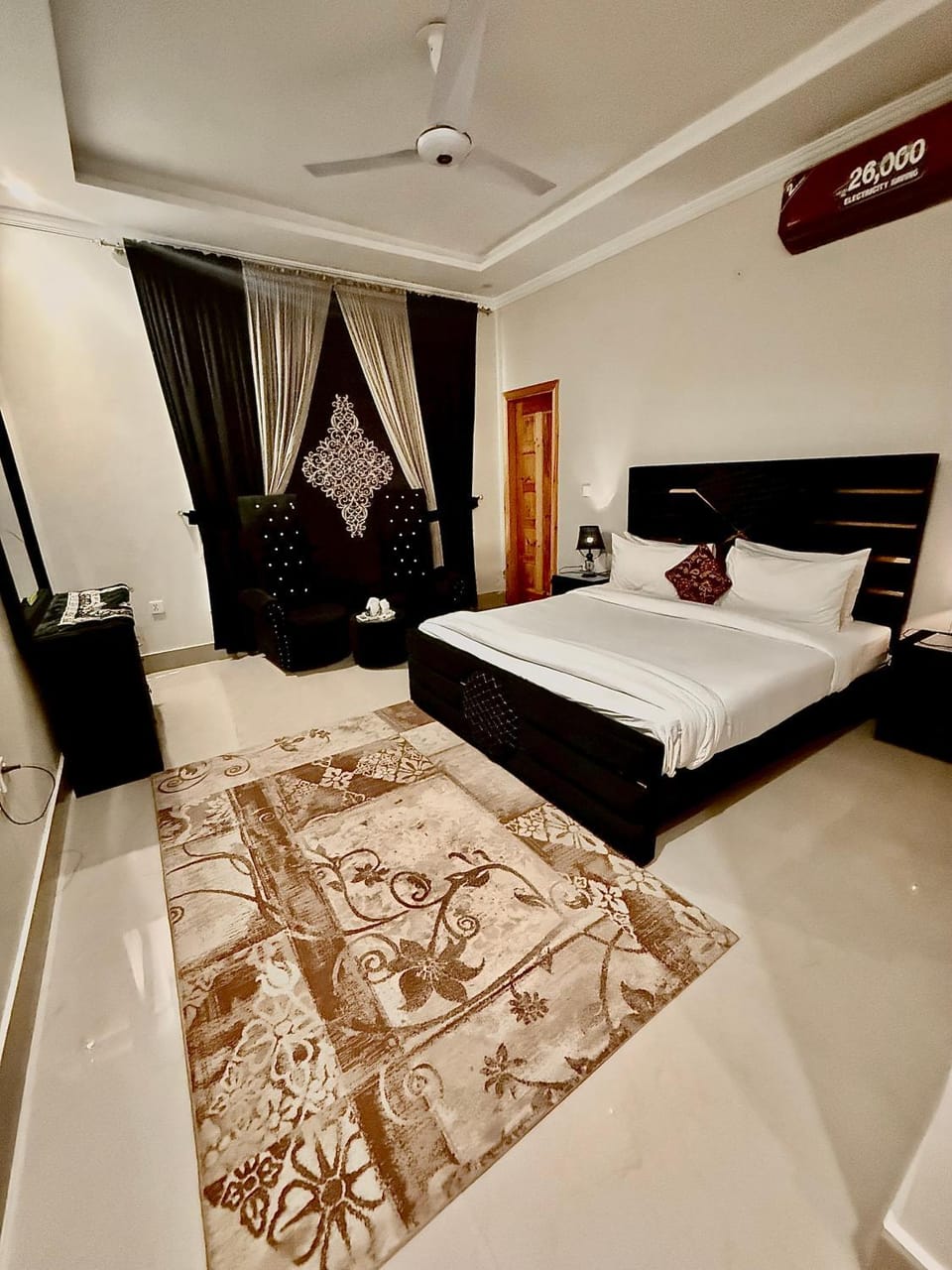 Bed, Bedroom, air conditioner