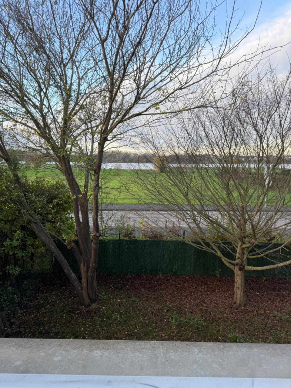 Maison vue sur le lac et proche du golf ! Villa in Bourges