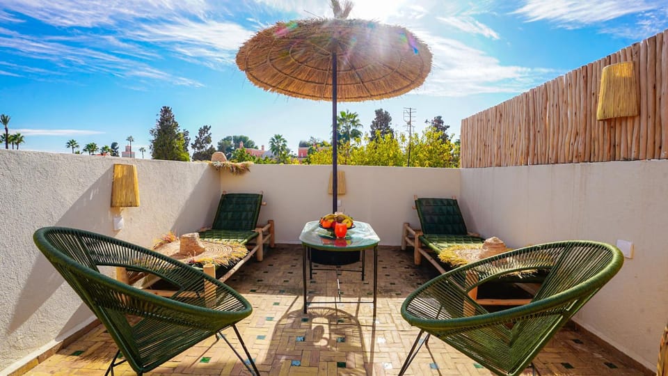 View (from property/room), Balcony/Terrace, Seating area