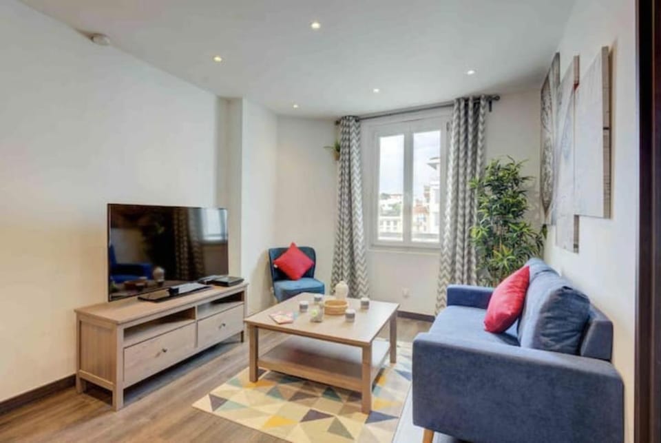 Cannes Appartement au centre-ville dernier étage Apartment in Cannes