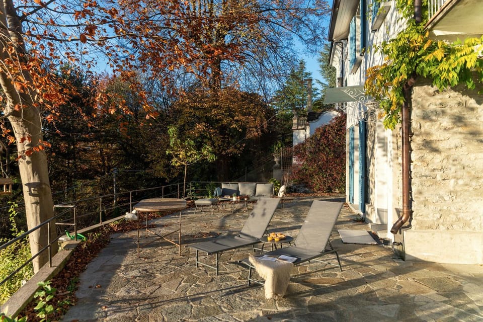 Patio, Day