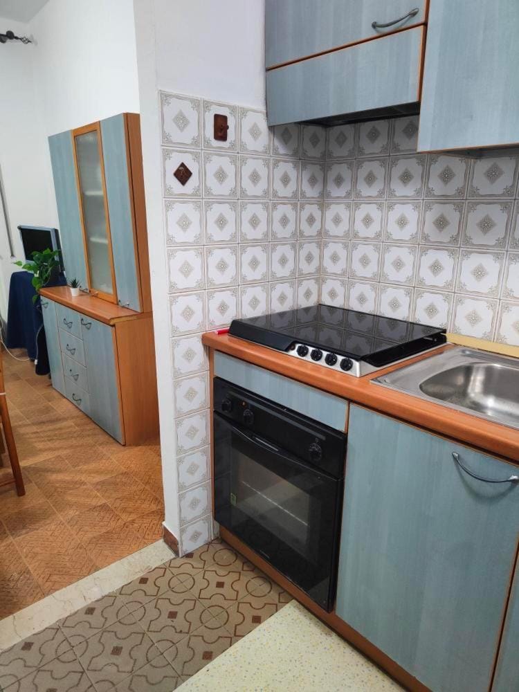 Vittorio Emanuele Central Apartment Apartment in Letojanni