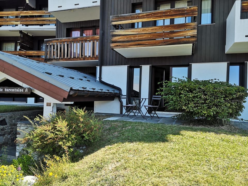 Patio, Garden, Garden view