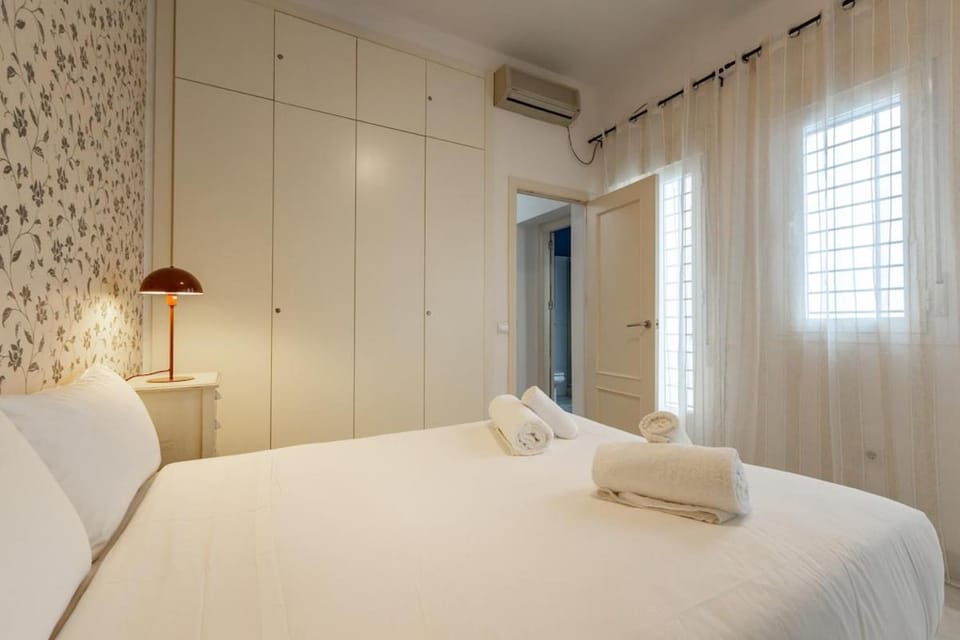 San Luis Duplex Center by Valcambre Apartment in Seville