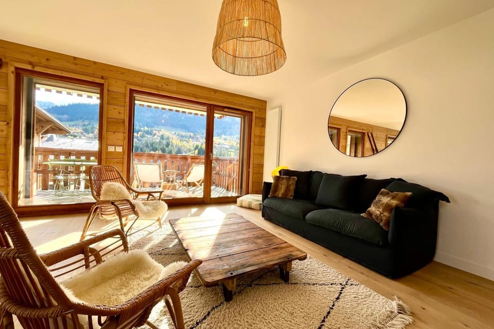 Bright apartment with balcony and stunning views Apartment in Megève
