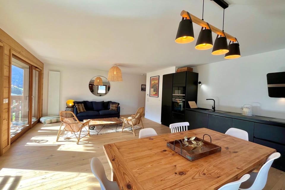 Bright apartment with balcony and stunning views Apartment in Megève