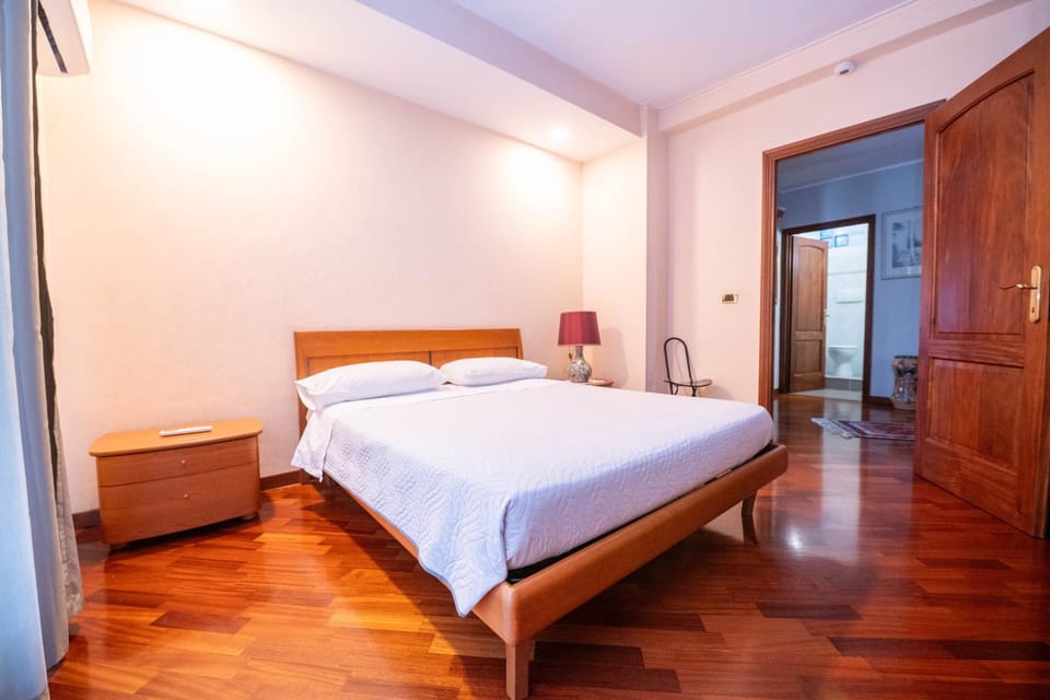 Garbatella Terrace Apartment in Rome