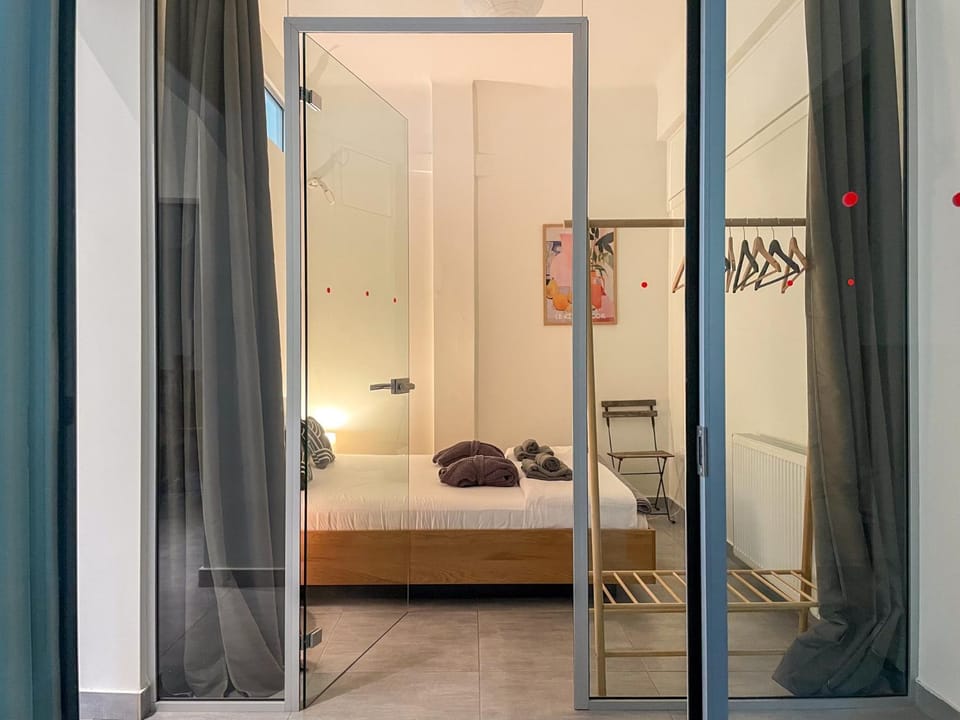 Bed, Bedroom, wardrobe