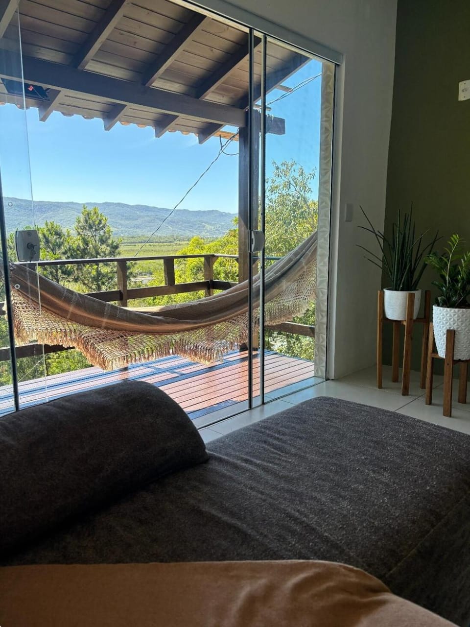 Living room, Mountain view